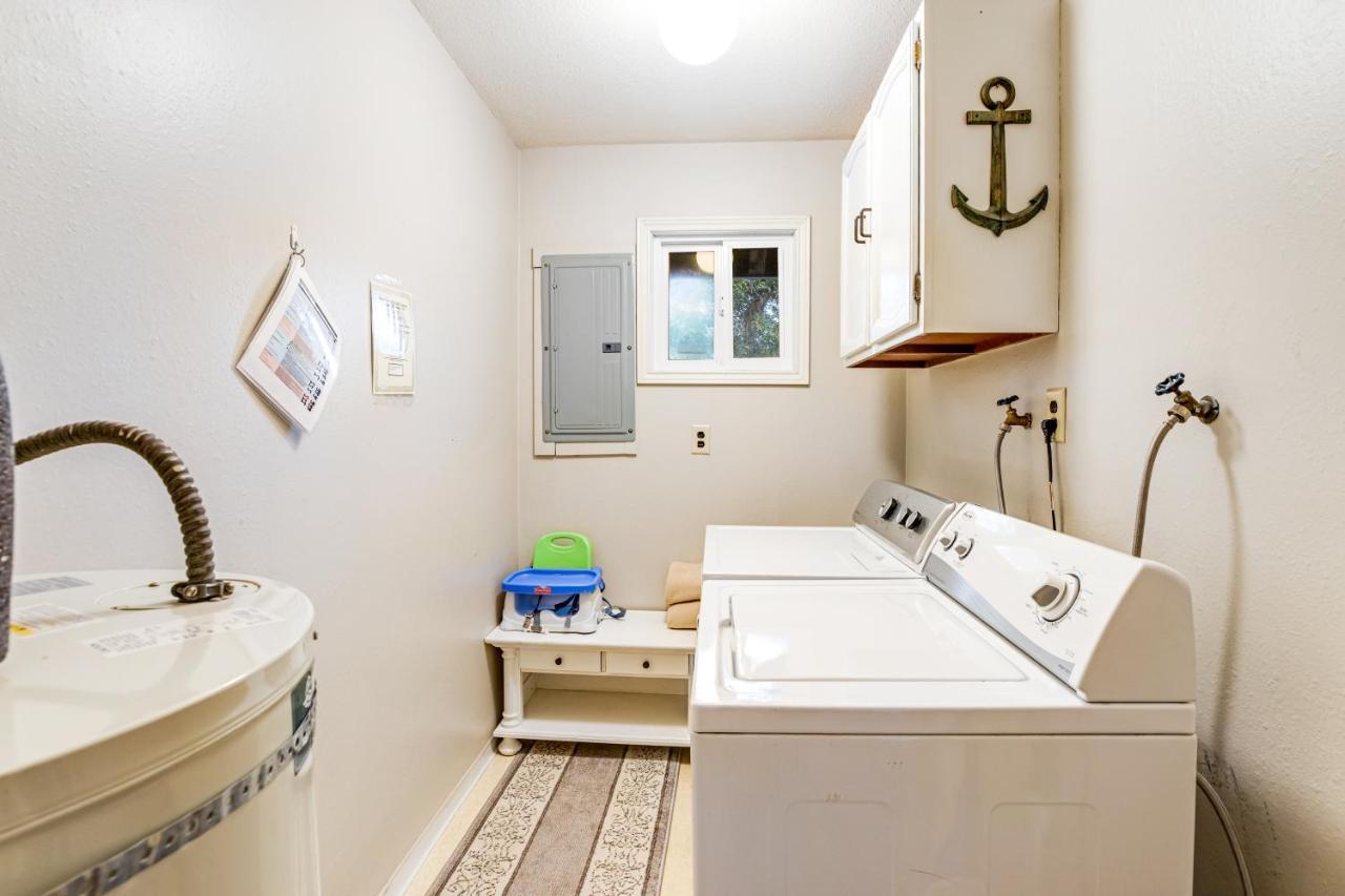 Ara Vista Villa Rockaway Beach Exterior photo