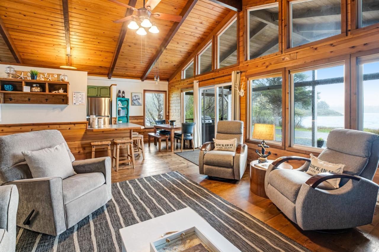 Ara Vista Villa Rockaway Beach Exterior photo