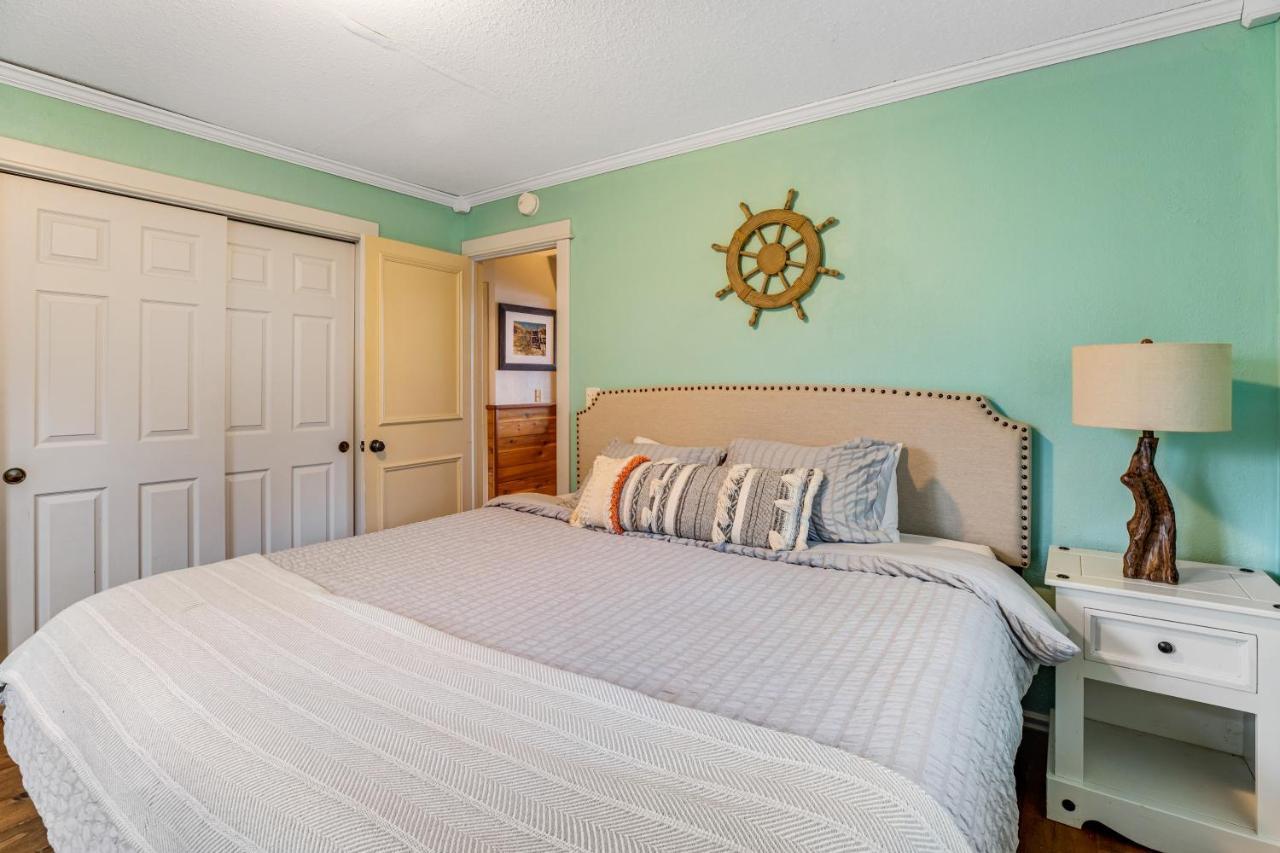 Ara Vista Villa Rockaway Beach Exterior photo